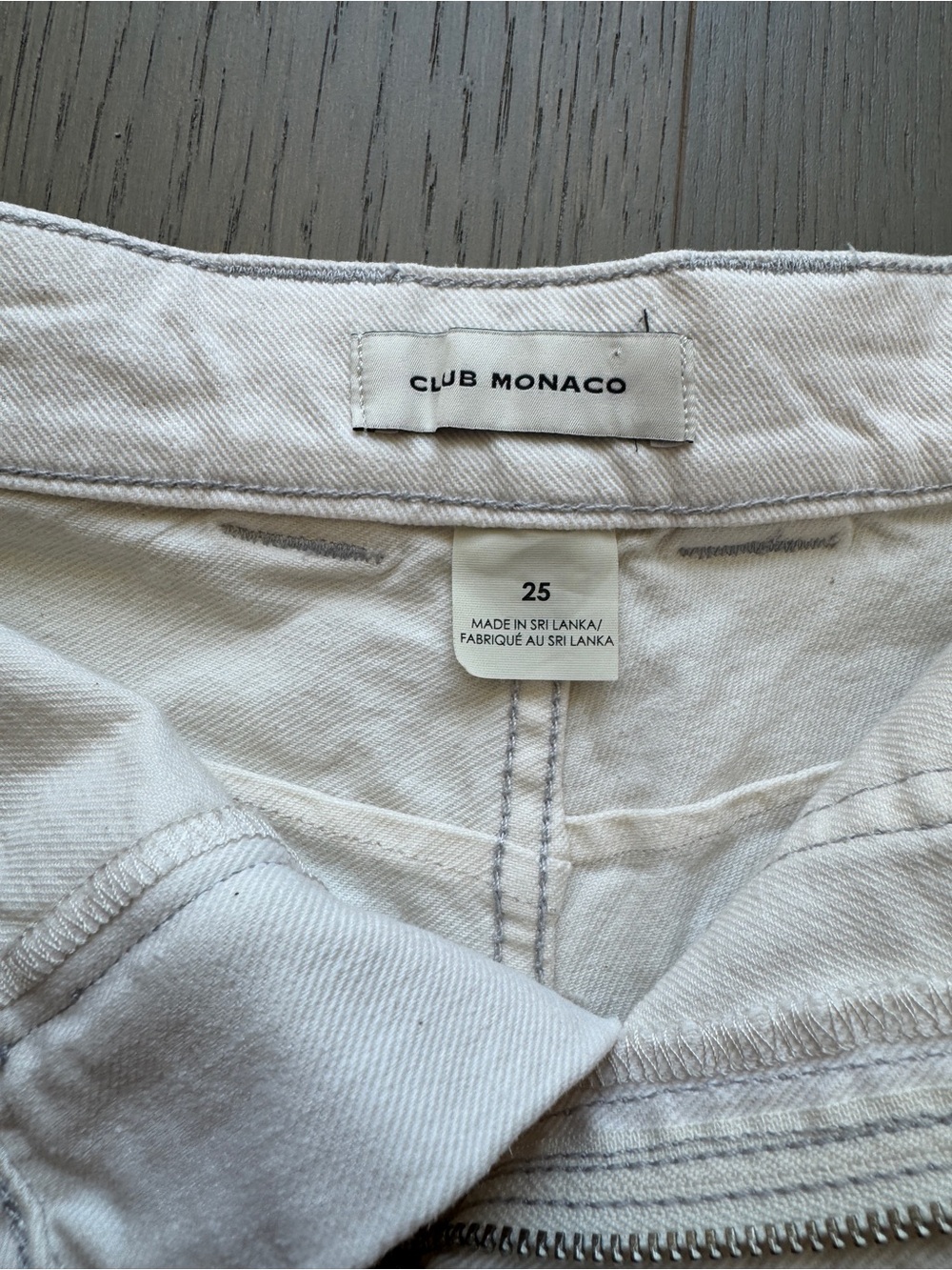 Club Monaco White High-Rise Denim Shorts - Picture 8 of 9
